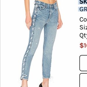 KAROLINA HIGH-RISE
SKINNY JEAN
GRLFRND